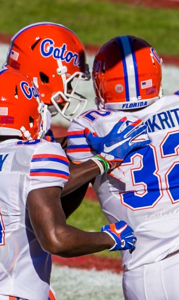 Jordan Cronkrite, Kelvin Taylor help Florida hold off South Carolina